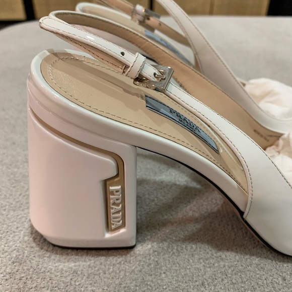 Authentic Prada Patent Short Heels sz 39 - Picture 3 of 11